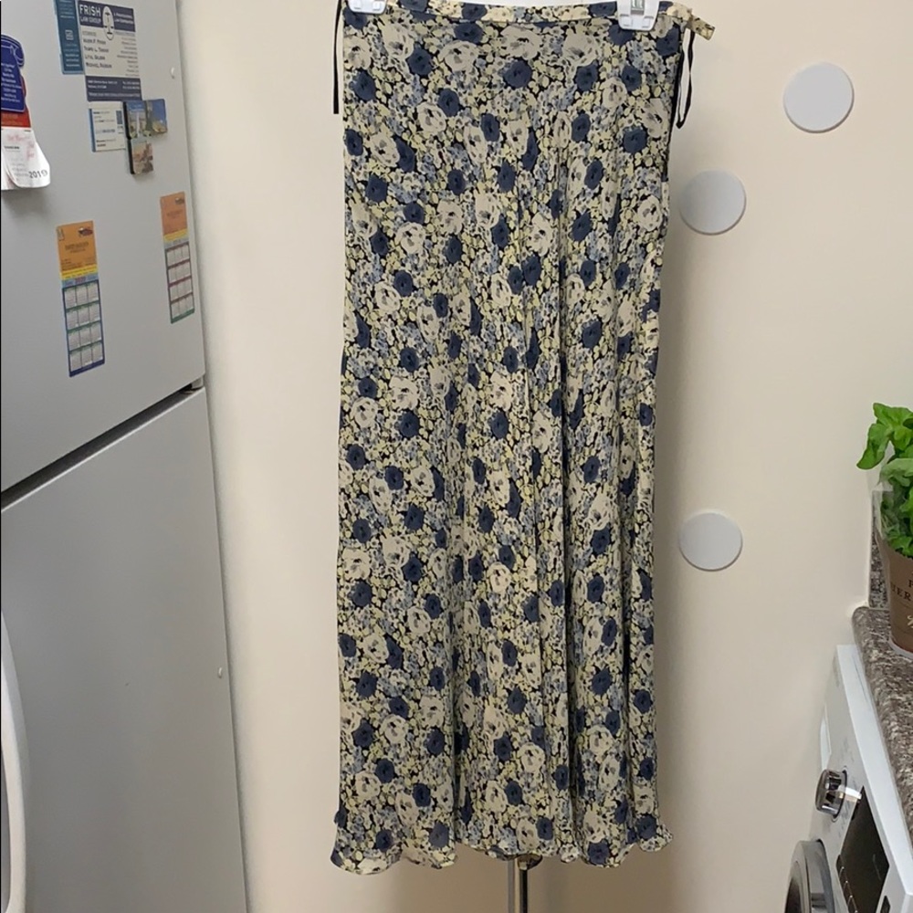 SILK JNY Skirt NEW WITHOUT TAG - Picture 3 of 9